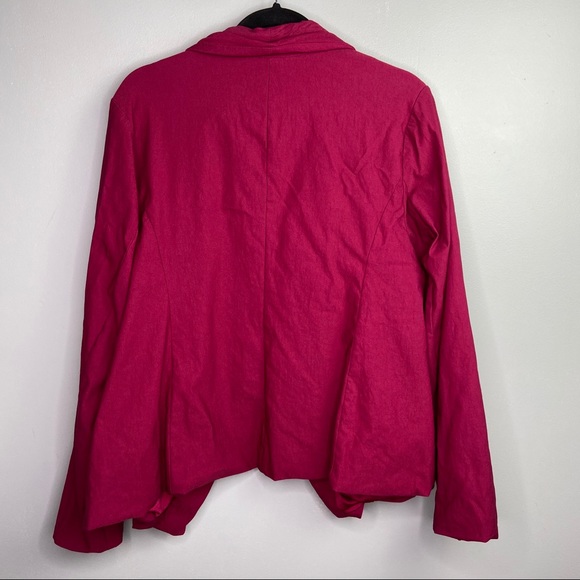Torrid women’s cranberry blazer Sz 2 / 2X - Picture 7 of 7